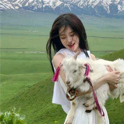 老同学邀请我参加她和我老公的婚礼